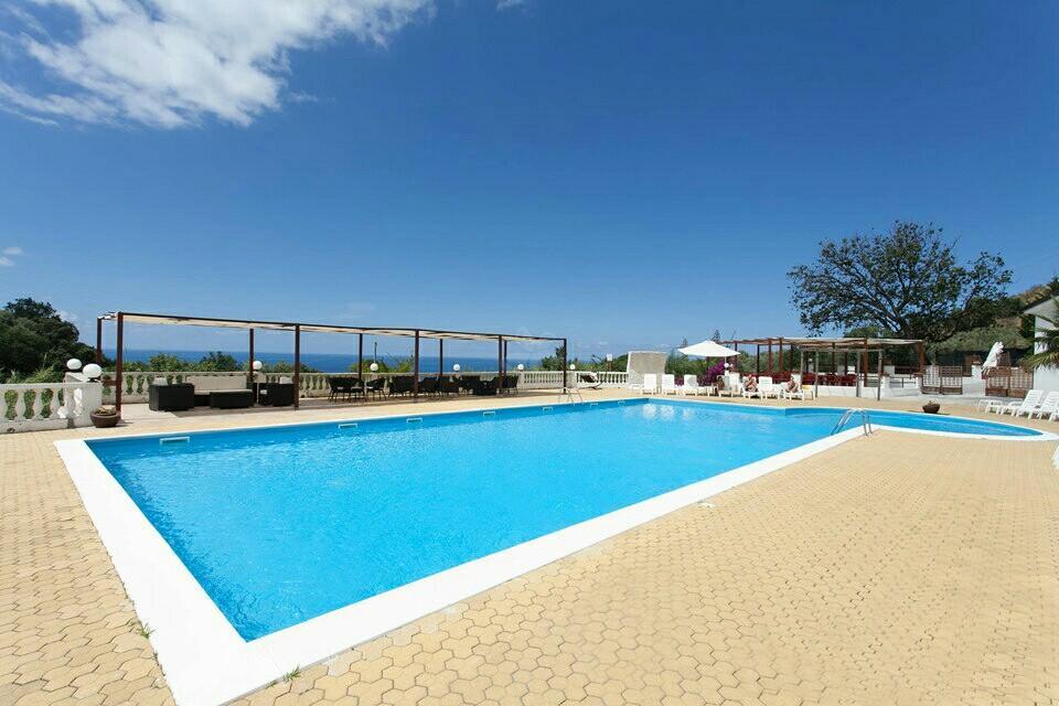 Hotel Diamond Residence Диаманте Экстерьер фото